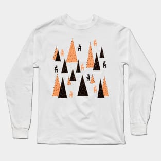 Reindeer in the forest at Christmas Long Sleeve T-Shirt